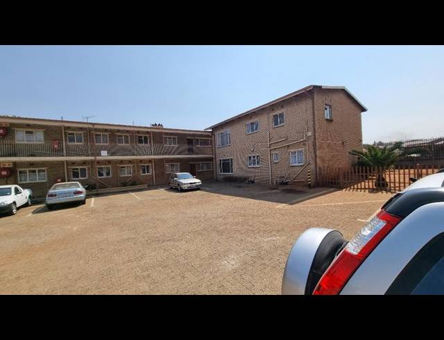 2 BEDROOM APARTMENT FOR SALE IN WITFIELD